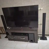 میزتلویزیون بدون خط و خش