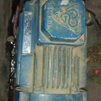 فروش یک عدد موتور ۳ فاز ۲ اسب موتوژن