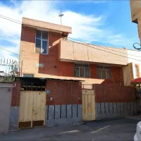 خانه-دوطبقه-15-سال-ساخت