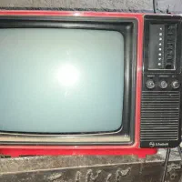 تلوزیون سیاه سفید قدیمی عطیقه