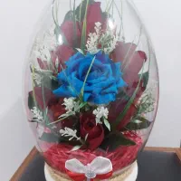 دسته گل . گوی شیشه ای