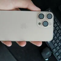 آیفون XR در شاسی ۱۳ پرو