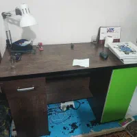 میز تحریر و مطالعه