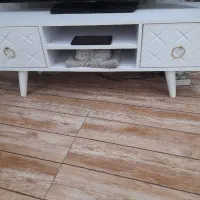 میز تلوزیون سفید