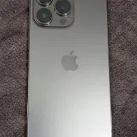 13 پرو بدون خط و خش