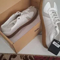 کفش کتونی نو