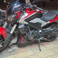دومینار ۲۵۰ مدل ۴۰۴
