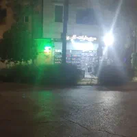 فروش-مغازه-تجاری-با-پاخور-و-درآمد-بالا