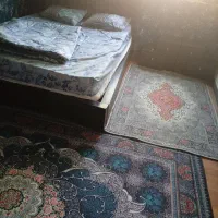 تخت خواب دونفره همراه با تشک و روتختی