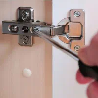 تعمیر و بازسازی کابینت آشپزخانه
