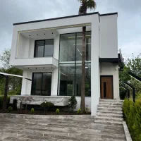 ویلا مدرن با سایت مسکن پویا