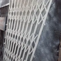حفاظ تخصص ماست درب اکاردونی بدون دخالت کارماشینی.