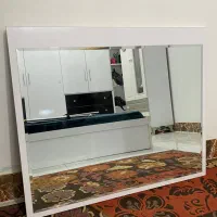 آیینه ضخیم با پایه چوب