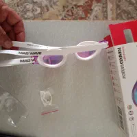 عینک شنا حرفه ای استاندارد