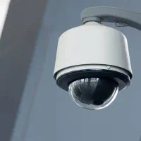دوربین مداربسته و دزدگیر با کیفیت 4K