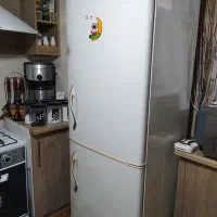 یخچال فذیزر امرسان بدون برفک بسیار تمیز درحدنو