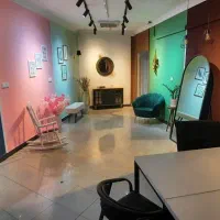 عکاس خانم جهت مدیریت لوکیشن/استودیو