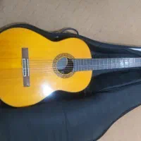 گیتار یاماها سی ۸۰