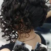 خدمات آرایشگری و زیبایی