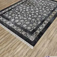 اختلاف ابعاد فرش در قسمت‌های بالا و پایین
