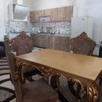 میز نهارخوری سلطنتی ۴ نفره