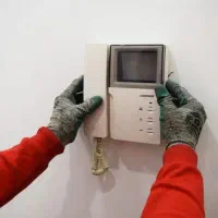 تعمیر انواع آیفون صوتی و تصویری