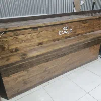 کانتر و میز کافی‌شاپ