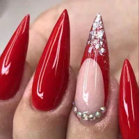 کاشت ناخن با تخفیف باور نکردنی