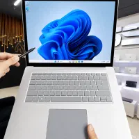 سرفیس لپتاپ 3 ، 15 اینچی لمسی با حافظه 512