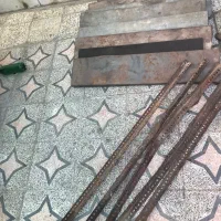 قفسه و پایه