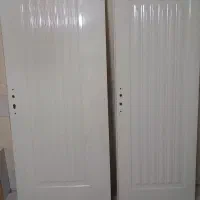 درب چوبی دو لنگه کاملانو و دو لنگه در حد نو