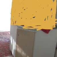 یک کابینت سه گوش دست دو تمیز