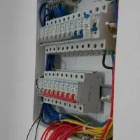 خدمات برق سختمان در مشکین دشت ومحمدشهر