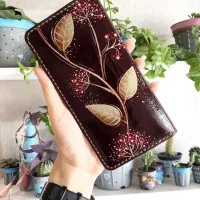 نقاشی و طراحی روی چرم