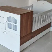 تخت دو منظوره کودک و نوجوان