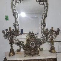 آیینه و شمعدان  وساعت برنز
