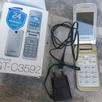 گوشی تاشو نو نو .یک ماه استفاده شده