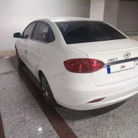 جک j4 ، مدل ۱۴۰۳