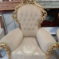 مبل سلطنتی