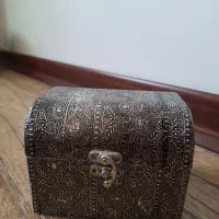 جعبه تزئینی و کاربردی طلا