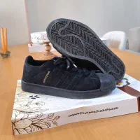 کتونی ادیداس سوپراستار Adidas سایز ۴۳ و ۴۲