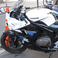 هیوسانگ gtr250