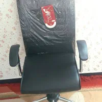 صندلی اداری نو استفاده نشده