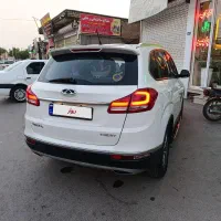 خودرو شاسی بلند تیگو فایو 5تمیز عروسک