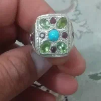 انگشترجواهراتی