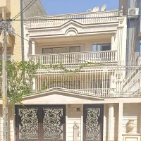 حیاط-3-طبقه-204-متری-نوساز-در-ارتش-طالقانی-معراج