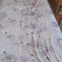 تخت چوبی بزرگسال