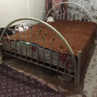 تخت دو نفره با کنسول