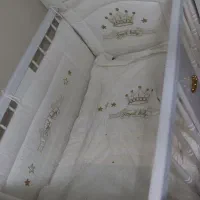 ست روتختی نوزاد و پرده مدل تاج برند ترک