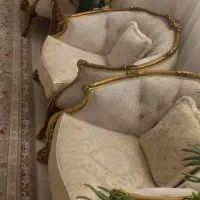 ست۹نفره مبلمان شیک به همراه جلومبلی بزرگ وسه عسلی